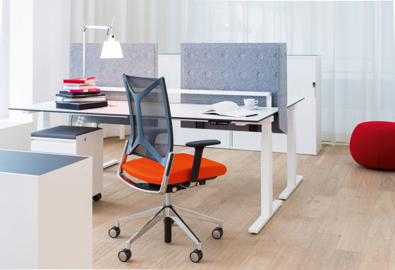 CAMIRO work&meet conference swivel chair | Sillas de oficina | Girsberger