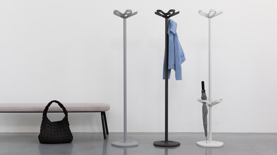 Flower Plus coat stand | Percheros | Cascando