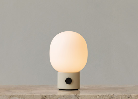 JWDA Table Lamp | Lámparas de sobremesa | Audo Copenhagen