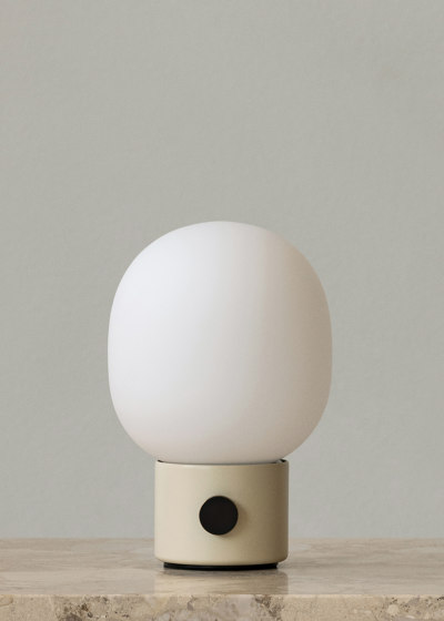 JWDA Pendant Lamp | Polished Brass | Pendelleuchten | Audo Copenhagen