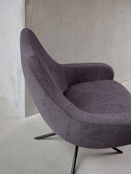 Noomi Swivel Chair | Sillones | SOFTLINE
