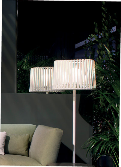 “Oh” lamp Lampada de terra rivestita | Lampade outdoor piantane | Expormim