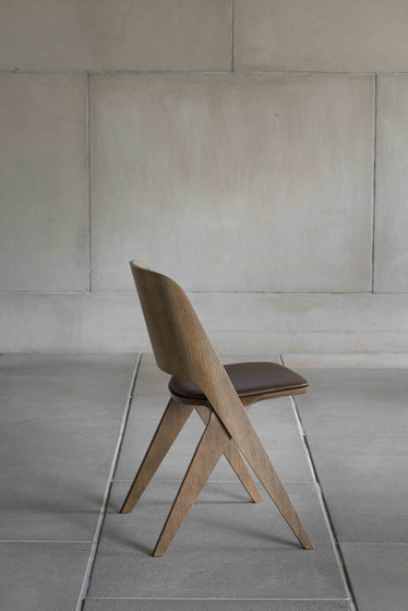 Lavitta Chair – Dark Oak | Stühle | Poiat