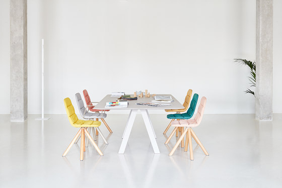 Trestle table 240x90 | Tavoli pranzo | viccarbe