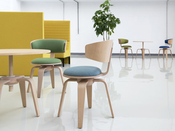 Pivot Armchair with fixed base | Stühle | Marelli