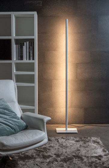Lineal 62 wall lamp | Wandleuchten | Carpyen