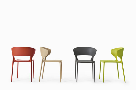 Koki | chair | Chairs | Desalto