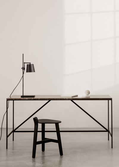 Steel Lab Light table grey | Luminaires de table | Karakter