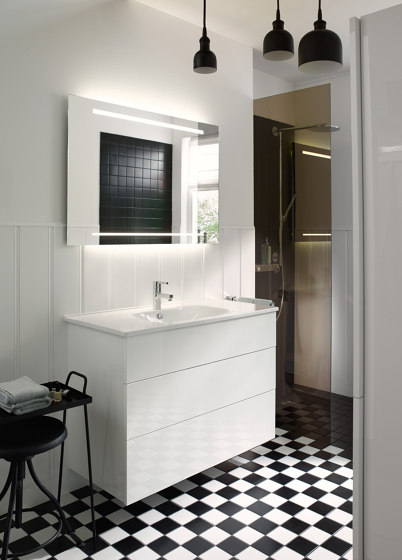 Essento | Mirror cabinet incl. LED lighting of washbasin | Armarios espejo | burgbad