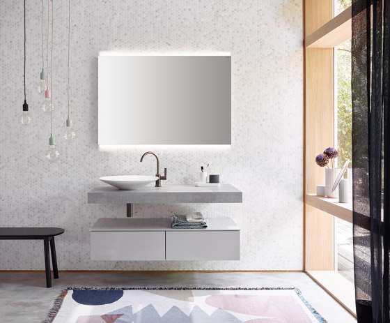 Sys30 | Spiegel mit Beleuchtung mit horizontaler LED-Beleuchtung | Badspiegel | burgbad