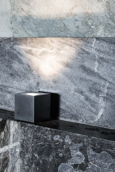 Basolo Wall-/Ceiling | Outdoor wall lights | Artemide Architectural