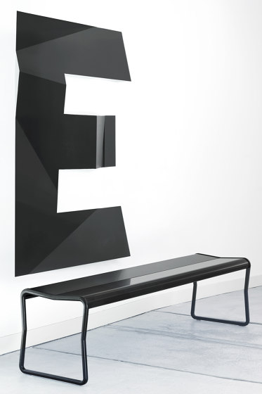 Ery Bench | Benches | Dietiker