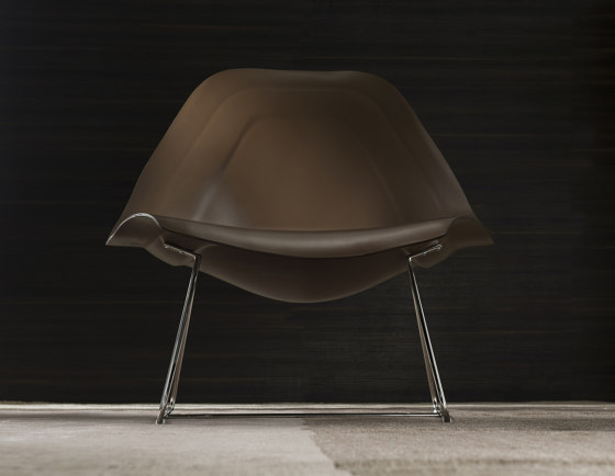 Oyster Light | Armchairs | i 4 Mariani