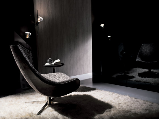 Oyster Light | Armchairs | i 4 Mariani