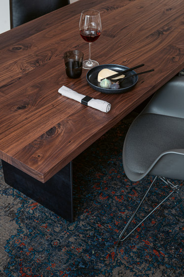 SC 41 Table | Dining tables | Janua