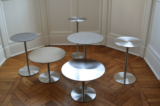 Petite table Ester en acier avec plateau en terre cuite ardesia | Tables d'appoint | mg12