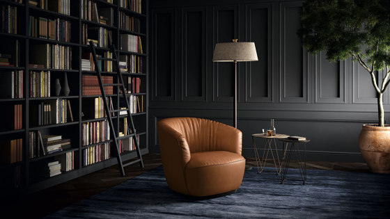 Isanka Armchair | Sessel | Walter K.