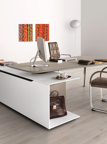 Keypiece Management Desk | Tables collectivités | Walter K.