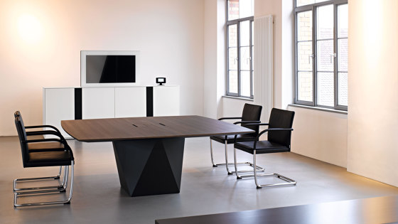 Scale-Media Conference Table | Mesas contract | Walter K.