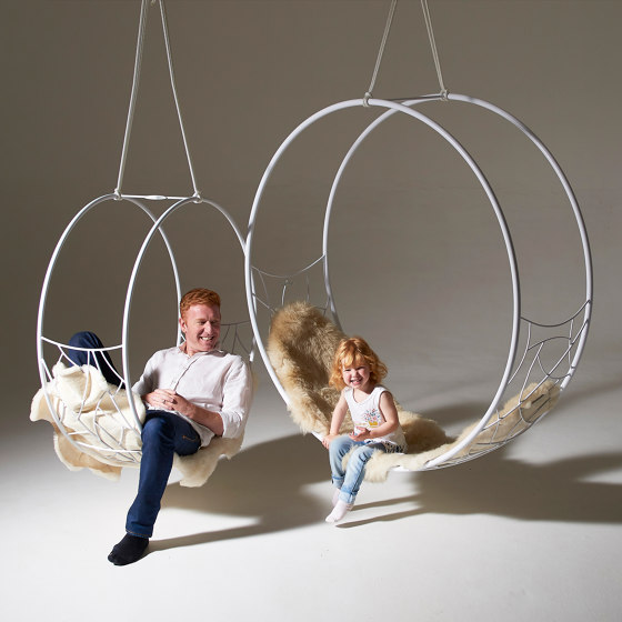 Wheel Hanging Swing Chair - Twig | Columpios | Studio Stirling