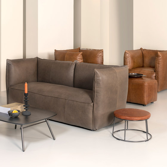 Vasa Loveseat with Low Arms | Sessel | Jess