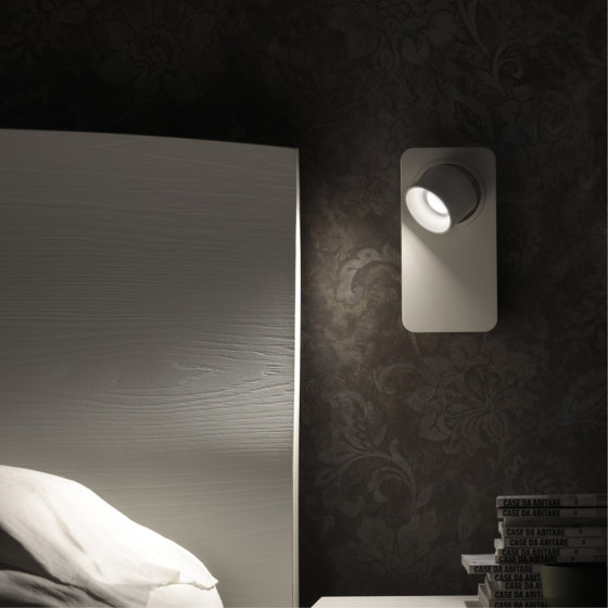 Beebo_W Switch | Wandleuchten | Linea Light Group