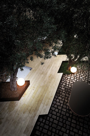 Oh! Garden | Lámparas exteriores de suelo | Linea Light Group