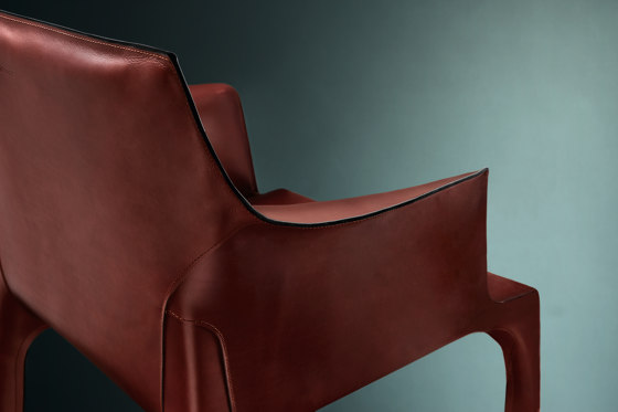 Saddle Chair | Sillas | Walter K.