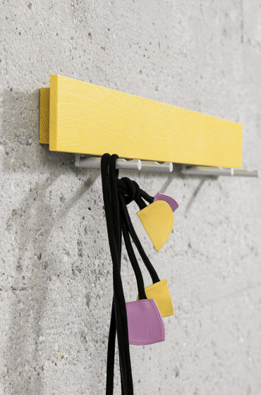 TRACE wall-mounted coat rack | Hook rails | Schönbuch