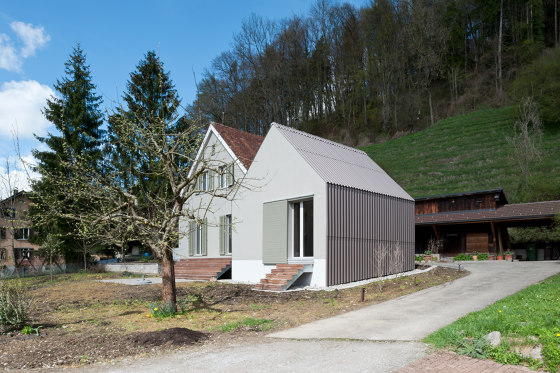 Ondapress-57 | Natura Crystal 6326 | Fassadensysteme | Swisspearl Schweiz AG