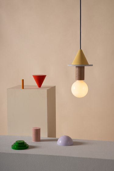 Junit Lamp “Column” | Suspended lights | SCHNEID STUDIO