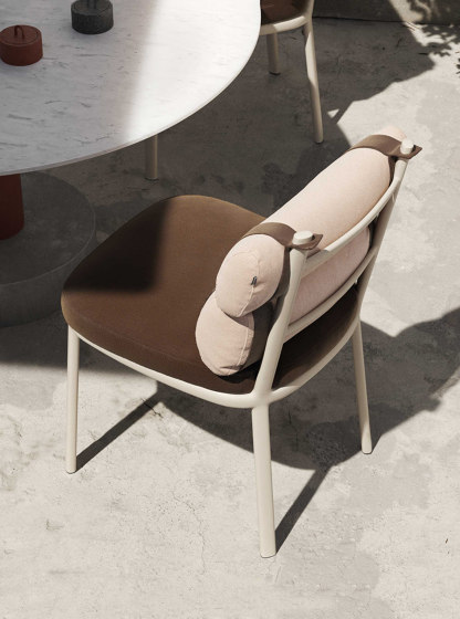 Roll dining chair | Sillas | KETTAL