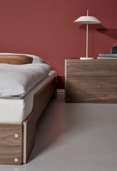 Stacking bed lacquered in standard colours | Camas | Müller small living