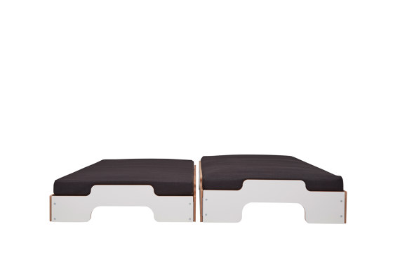 Stacking bed lacquered in standard colours | Lits | Müller small living