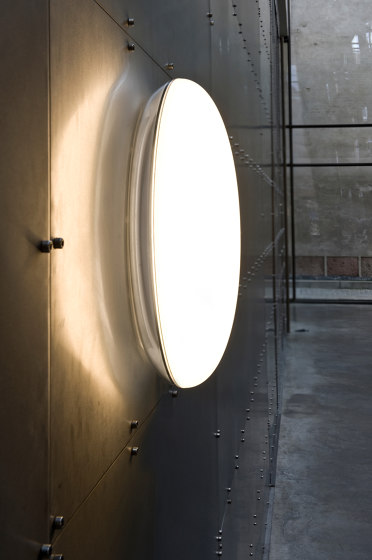 Silverback Ceiling/Wall | Wall lights | Louis Poulsen