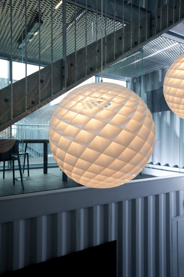 Patera Oval | Suspended lights | Louis Poulsen