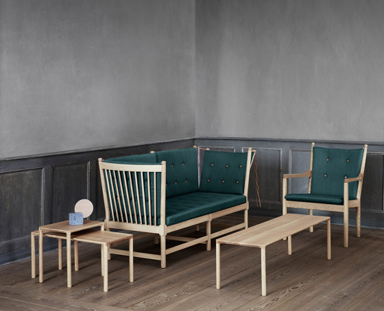 Piloti Table | Nesting tables | Fredericia Furniture