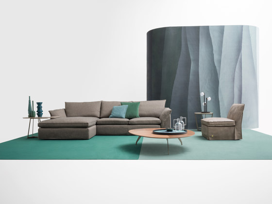 Pitagora | Sofas | Alberta Pacific Furniture
