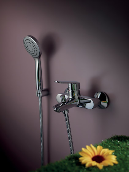 Spot F3004 | Mezclador para bañera con set de ducha | Grifería para bañeras | Fima Carlo Frattini