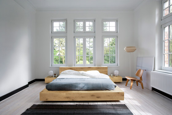 Madra | Oak bed - without slats - mattress size 160x200 | Betten | Ethnicraft