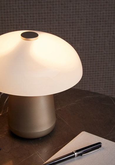 ONGO XL | Lampade tavolo | Contardi Lighting
