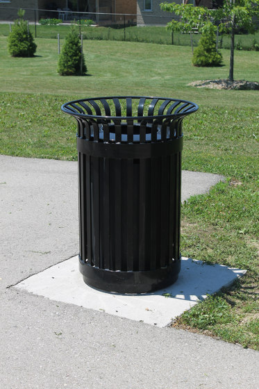 MLWR200-32-ST Trash Container | Pattumiere | Maglin Site Furniture