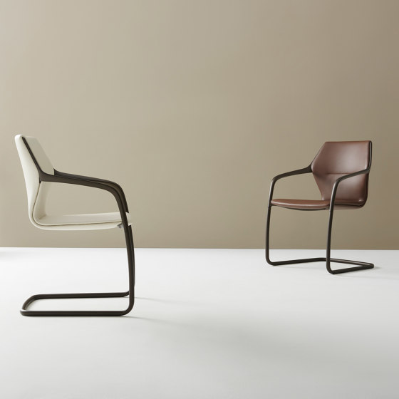 Zen | Stühle | Davis Furniture