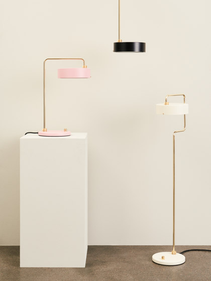 Petite Machine / Table 01 | Luminaires de table | Made by Hand