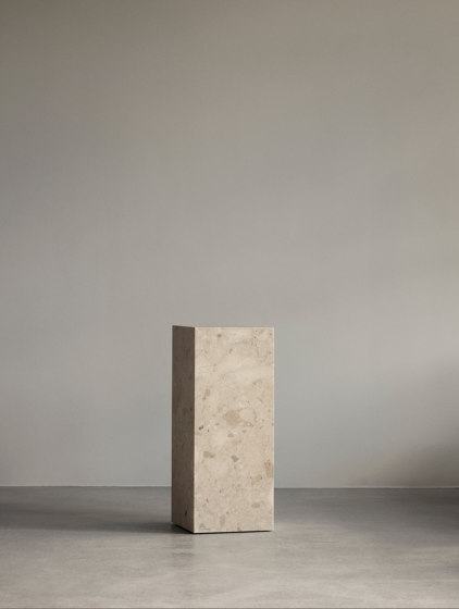 Plinth Low | Black Marble | Couchtische | Audo Copenhagen