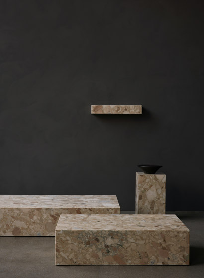 Plinth Cubic | Brown Grey | Tavolini alti | Audo Copenhagen