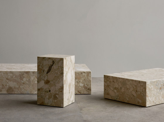 Plinth Cubic | Black Marble | Mesas auxiliares | Audo Copenhagen