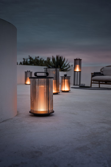 Ambient Pebble | Lámparas exteriores de sobremesa | Gloster Furniture GmbH