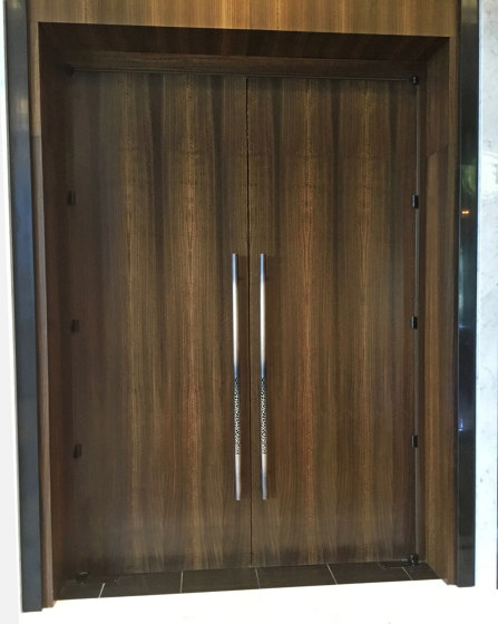 Morphic - Entry Door Handle Lever Set | Set maniglie | Martin Pierce Hardware