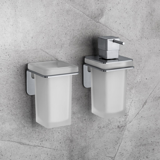 Paper holder | Toilettenpapierhalter | COLOMBO DESIGN